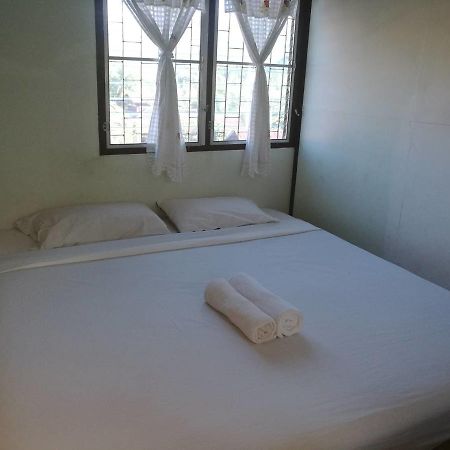 Hillmanhouse Apartment Mae Hong Son Bagian luar foto